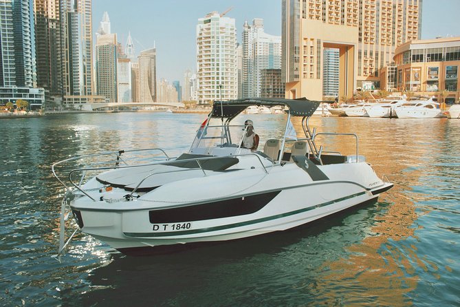 Dubai Yacht Sea escape Cruise, Swim, Tan & Sightsee! - From JBR to Palm Jumeirah