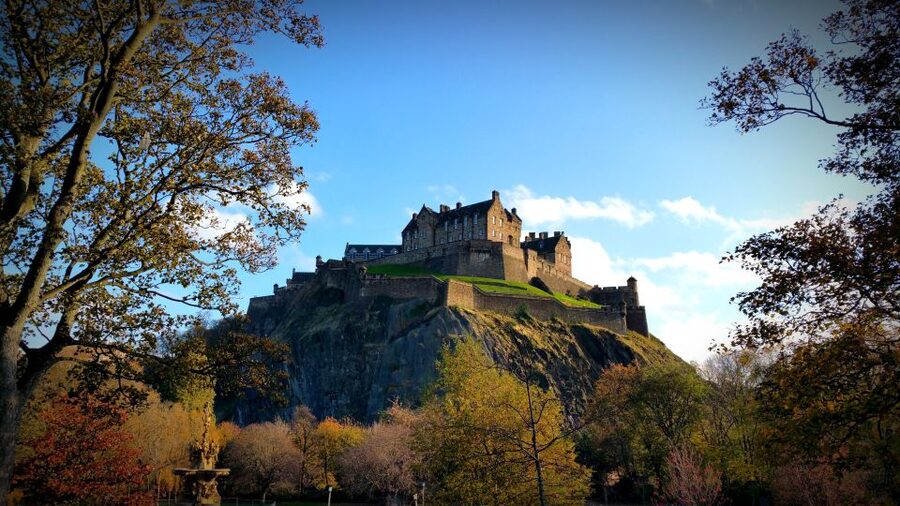 Edinburgh Shore Excursion: City Tour & Royal Yacht Britannia - How the guides shape the day