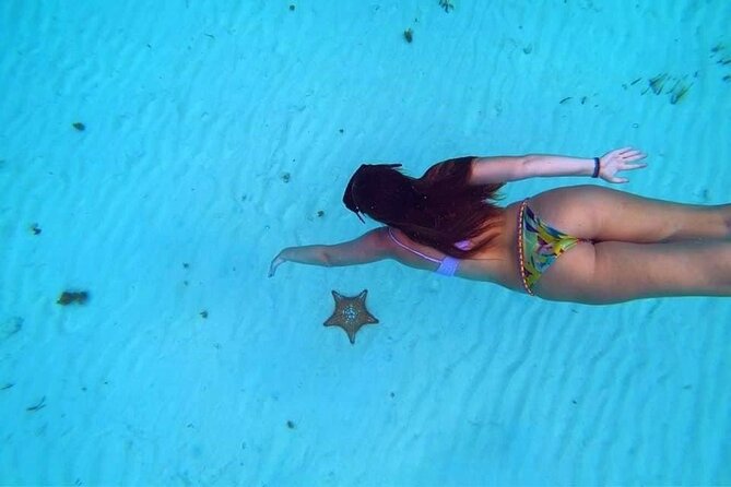 El Cielo Cozumel Snorkeling trip by Catamaran - Leaving Marina Cozumel for the southern reefs