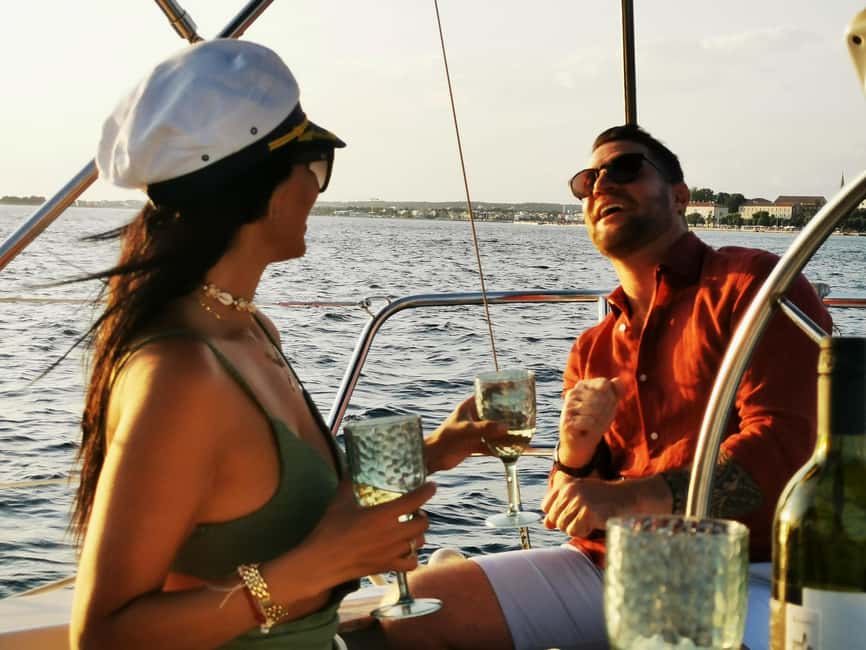 Elegant Sunset cruise under sails,large yacht,full comfort - How the $88 price makes sense