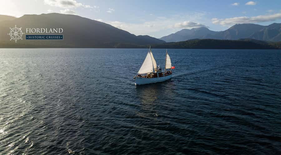 Evening Champagne Cruise on Historic 1935 Motor Yacht. - Key points at a glance