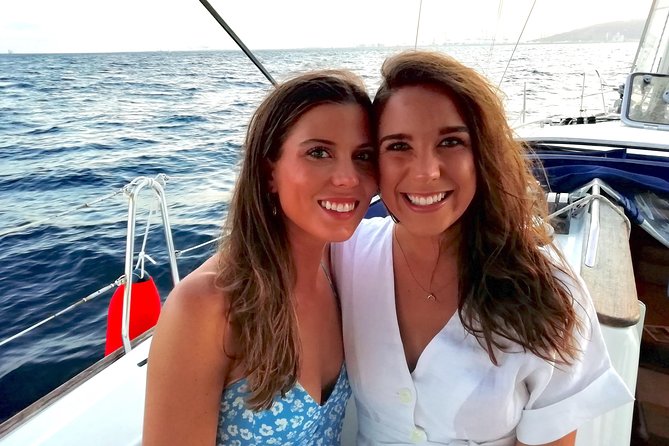 Exclusive Barcelona Private Luxury Sailing Cruise with Open Bar - How the private price works for a group of 11