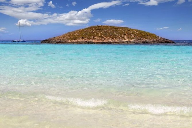 Exploring Formentera on Private Sailing Boat - A private sailing day from Platja des Jondal