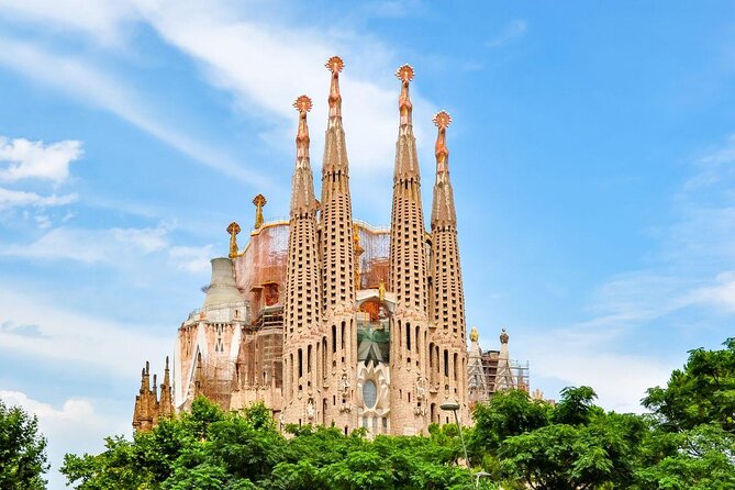 Family Sailing Tour in Barcelona - Key Things to Know Before Sailing