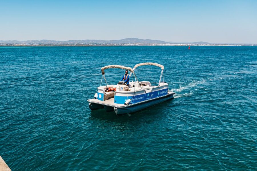Faro: Deserta Island and Farol Island Catamaran Boat Trip - Practical details that improve the day