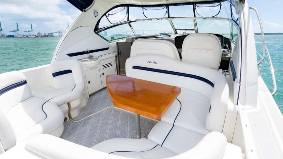 Fort Lauderdale: Private Yacht Cruise - Who should book this yacht cruise?