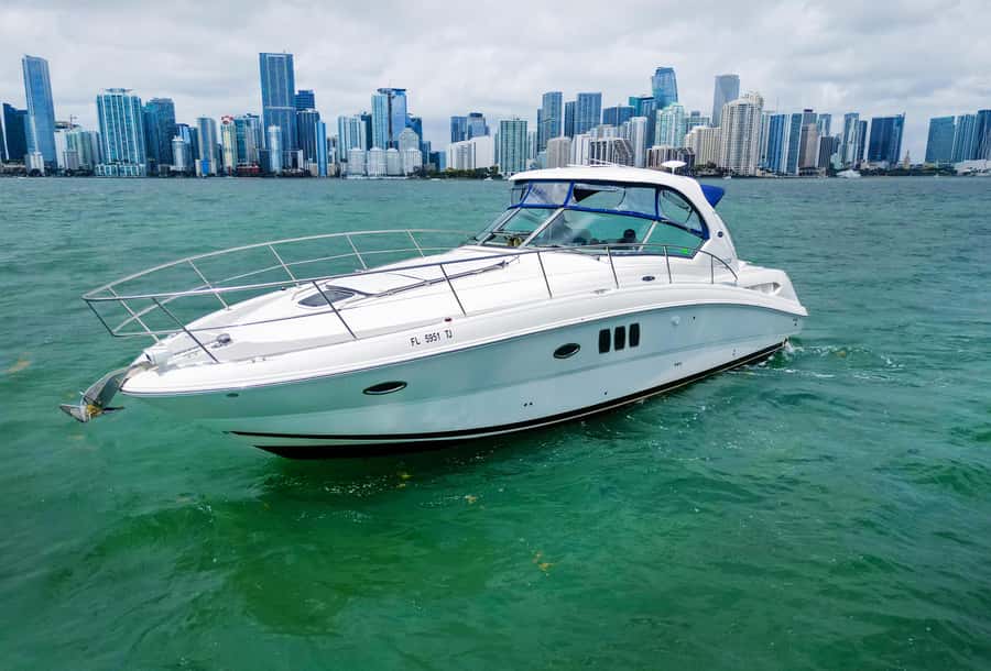 Fort Lauderdale: Private Yacht Cruise - What you’ll see along Fort Lauderdale’s waterways