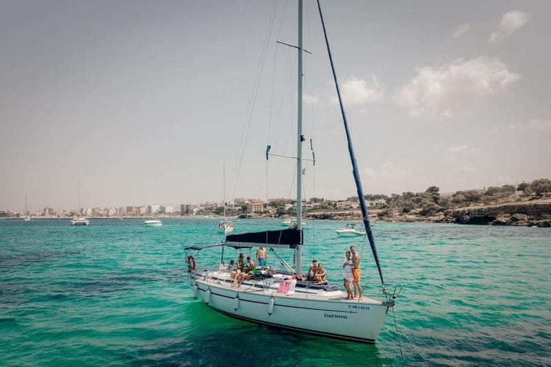 From can Pastilla : Sailing boat trip with Food & Drinks - Sailing south from Can Pastilla