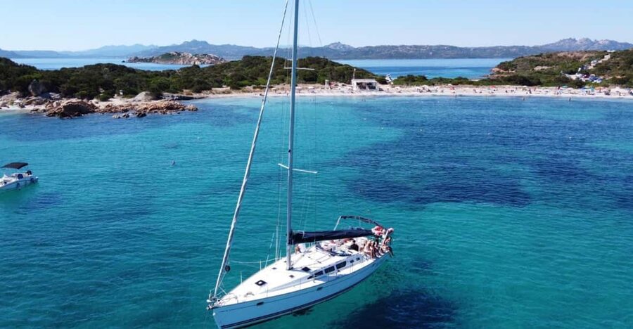 From Cannigione: Sailboat Tour in La Maddalena Archipelago - At a glance