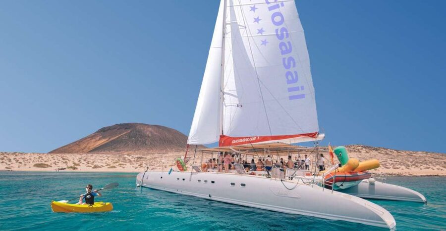From Lanzarote: Sailing Day Trip Around La Graciosa - Key points to know before booking