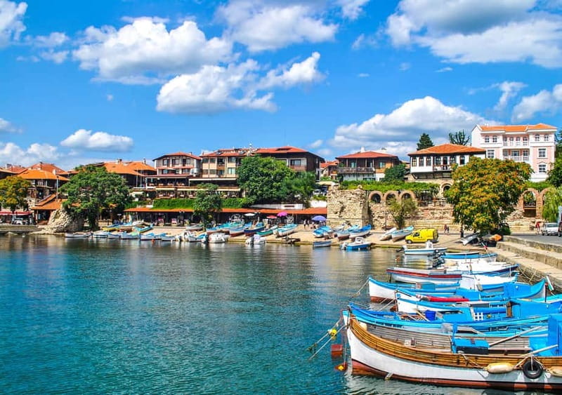 From Obzor, Bulgaria: Half-Day Black Sea Catamaran Cruise - Watching for dolphins on the return route
