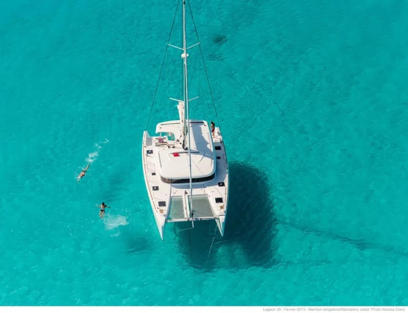 From Palau: Catamaran tour in La Maddalena Archipelago - What the route can include