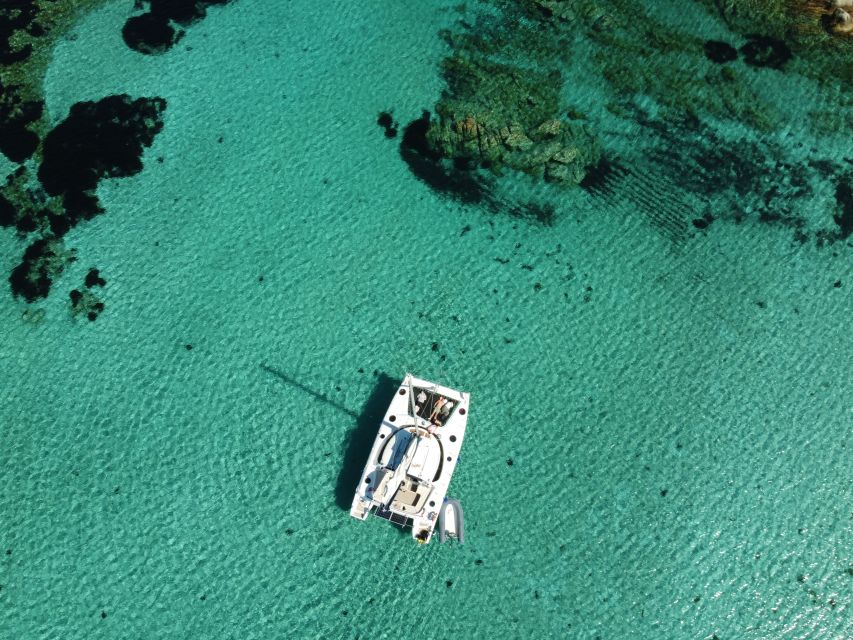 From Palau: Maddalena Archipelago Catamaran Tour with Lunch - Lunch with pasta and Vermentino