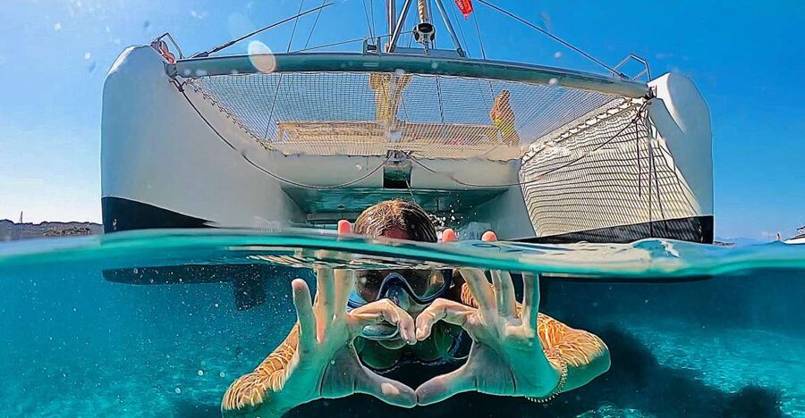 From Palau: Maddalena Archipelago Catamaran Tour with Lunch - Leaving Palau for the island chain