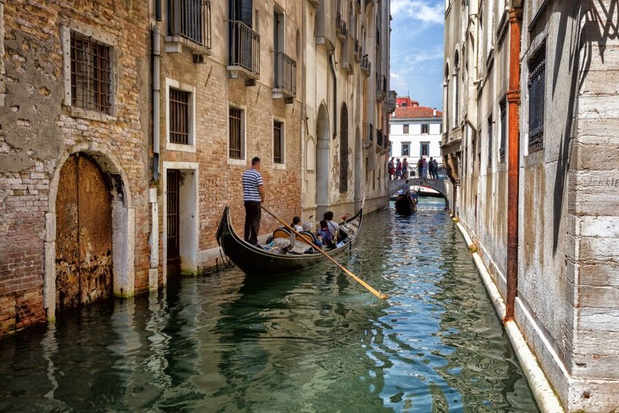 From Porec: Venice Catamaran Crossing One-Way or Round-Trip - Gondolas, taxi boats, lunch, and Murano extras