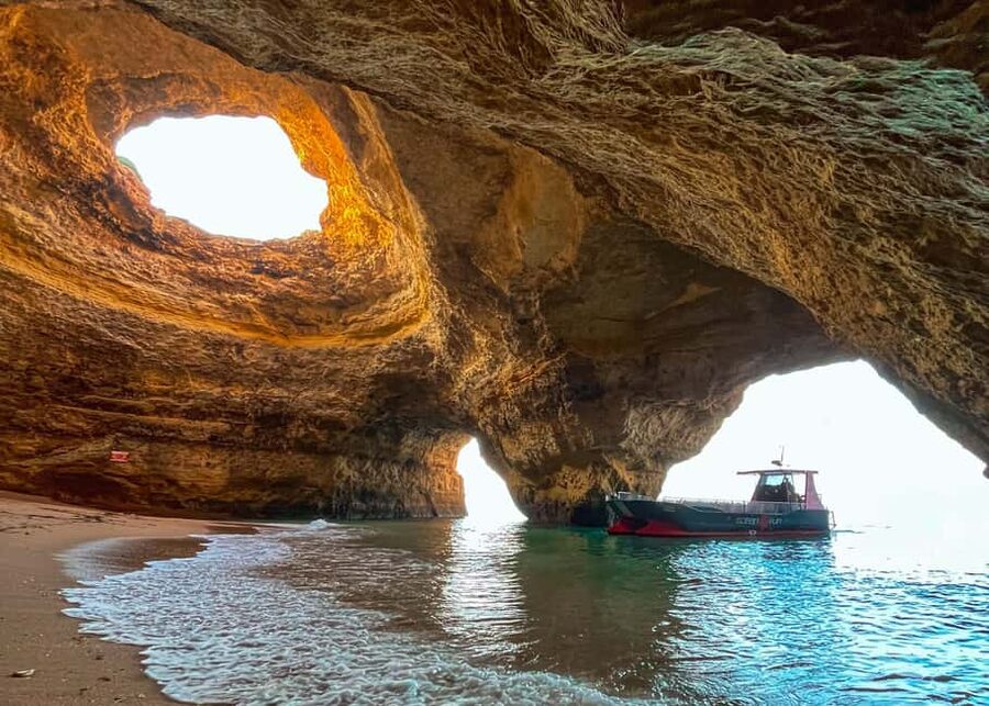 From Portimão: 2-Hour Catamaran Tour to Benagil Caves - Praia da Marinha: a swim with very little time