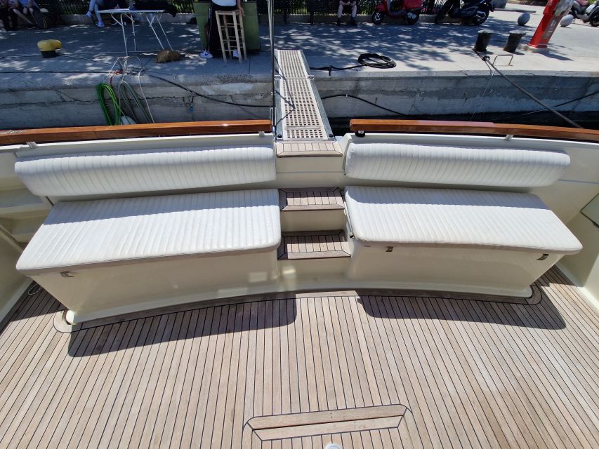 From Rhodes: Yacht Cruise to Lindos with Lunch and Drinks - My verdict on the Rhodes Lindos yacht cruise