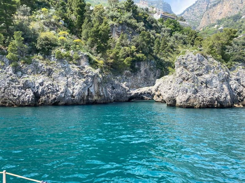 From Salerno: Amalfi Coast Full-Day Sailboat Trip with Lunch - Why the coast is better from a sailboat