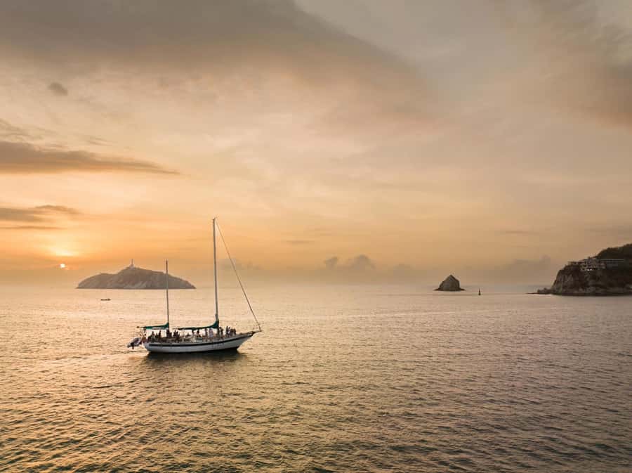 From Santa Marta: Sunset Sailboat Tour with 2 Beverages - Key points to know before you sail