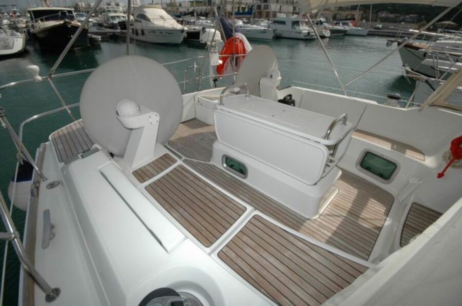 From Santa Teresa: Sailboat Tour to Corsica with Lunch - The flexible route is both strength and weakness