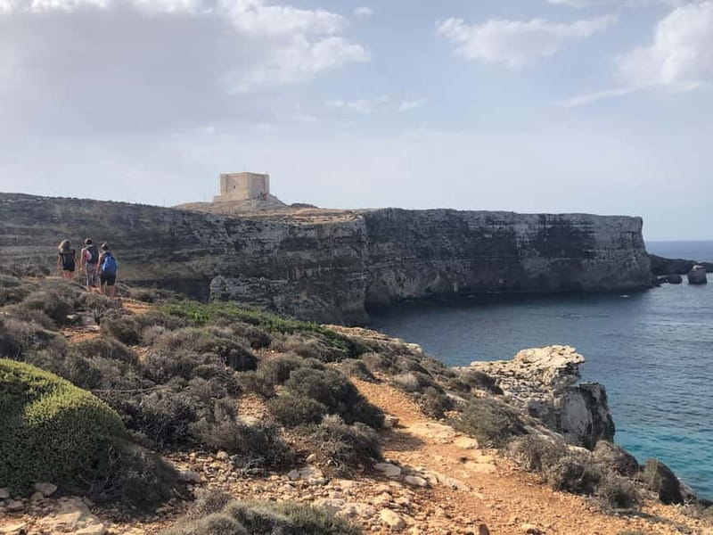 From Sliema/Bugibba: Best of Gozo & Comino Catamaran Tour VT - Victoria’s Citadel in a 90-minute visit