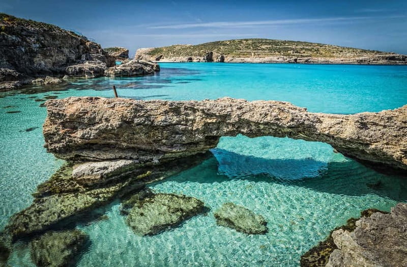 From Sliema/Bugibba: Best of Gozo & Comino Catamaran Tour VT - The 50-minute return to Malta