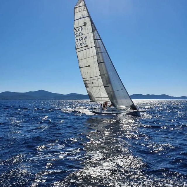 From Zadar: Ugljan Beach and Villages Private Sailboat Tour - Lunch, coffee, and the cost of bringing your own food