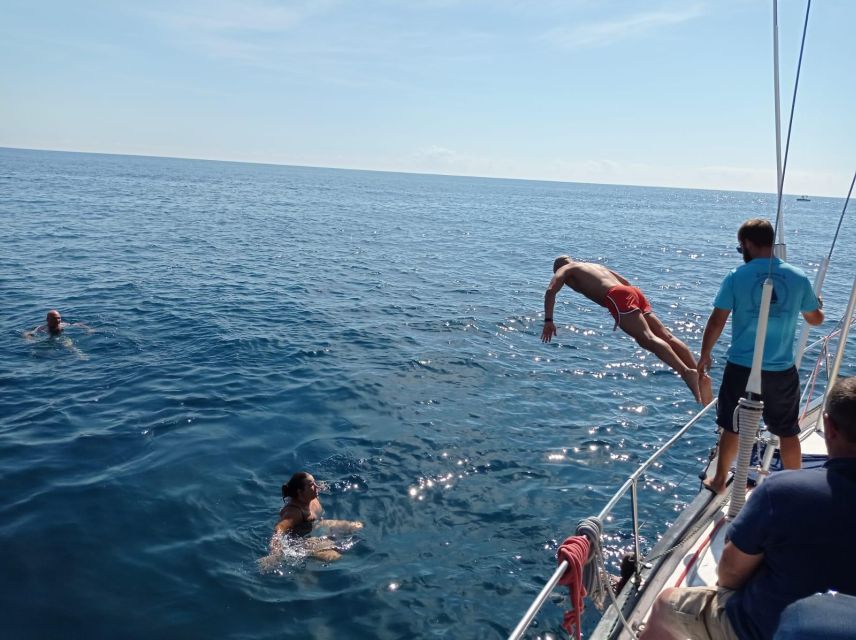 Fuengirola: Dolphin-Watching Sailing Tour with Drinks - Searching for dolphins along the Costa del Sol