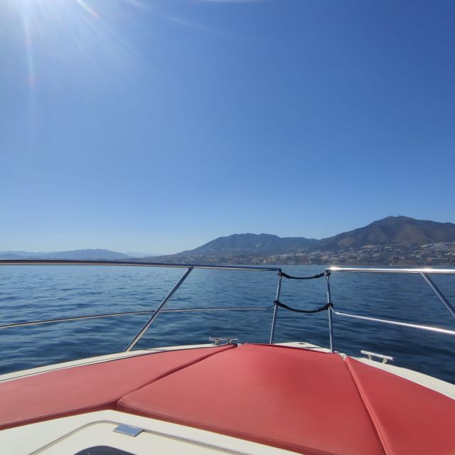 Fuengirola: Fantastic Dolphin Watching Yacht Tour with Drink - Key points to know before you book