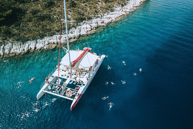 Full-Day Catamaran Cruise to Hvar & Pakleni Islands with Food and free Drinks - Hvar gives you history, coffee, and free time