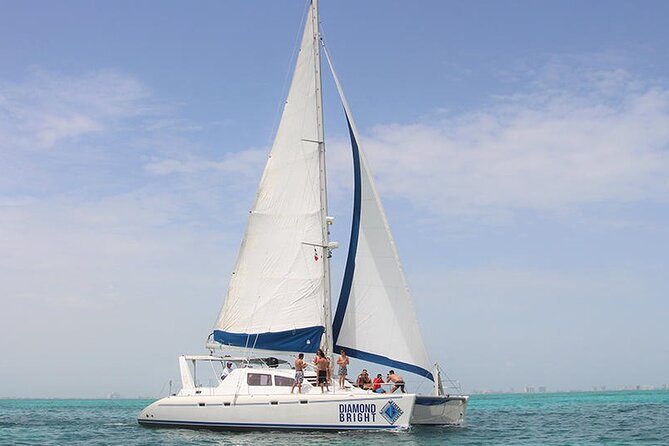 Full-Day Luxurious Catamaran Adventure - Cancún to Isla Mujeres - Snorkeling near the reef