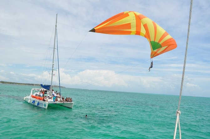 Full-Day Luxurious Catamaran Adventure - Cancún to Isla Mujeres - Playa Norte and the Isla Mujeres stop