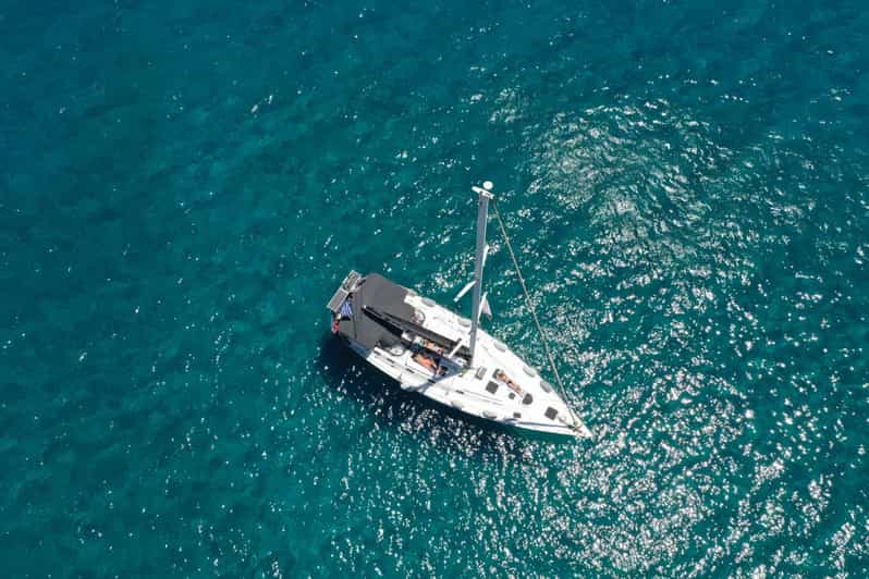 Full Day Naxos Exploration Yacht Tour - Rina Caves and the underwater side of the trip