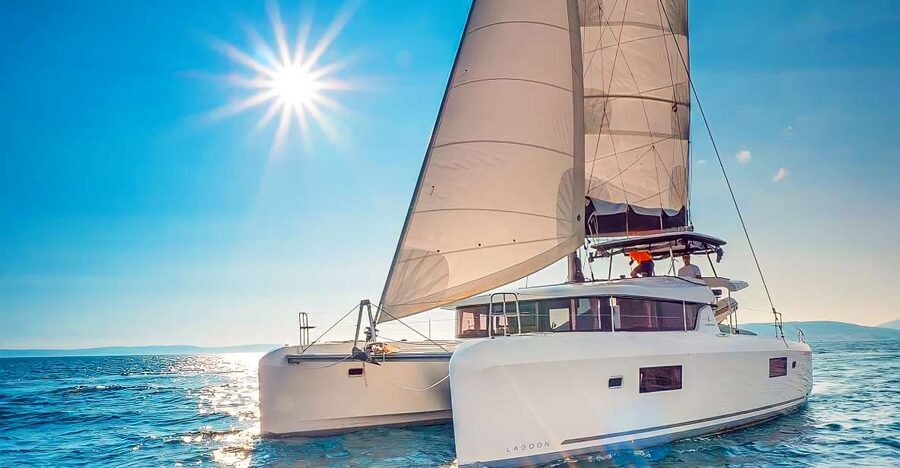 Funchal Bay: Dolphin & Whale Watch Luxury Catamaran Cruise - Cabo Girão and the half-hour swim