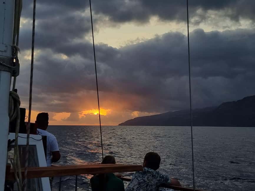 Funchal: Madeira Island Coastal Sunset on a Sailing Boat - Who will enjoy this cruise most?