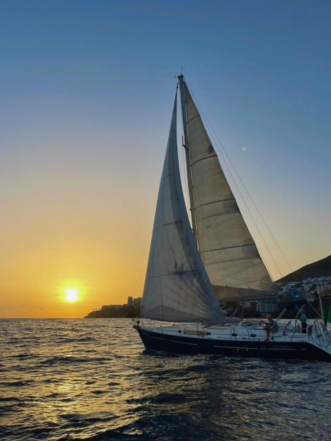 Funchal: Private Sailing Sunrise, Sunset & Moonlight Cruises - How much value do you get for $530?