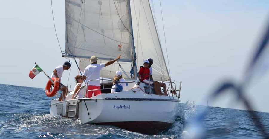 Gallipoli: private eco-sailing tour with environmental guide - The guide’s role makes the difference
