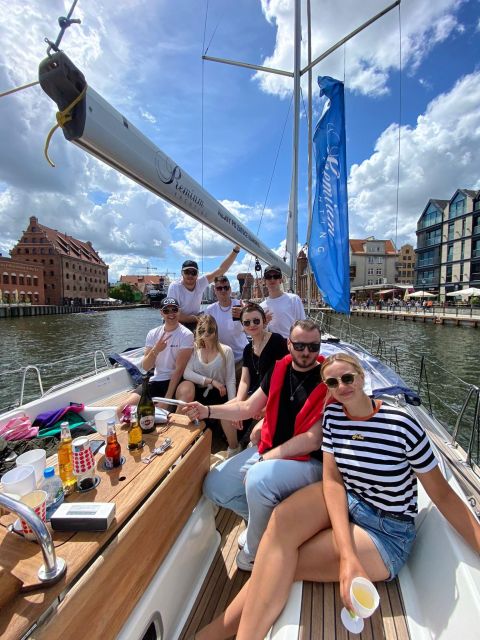 Gdańsk: Motlawa and Port yacht cruise with Welcome Drink - From the Motława to Gdańsk’s Working Harbor
