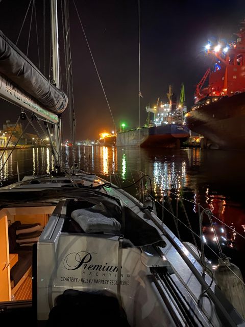 Gdansk: Scenic Evening Yacht Cruise with Welcome Drink - The Bay of Gdańsk depends on the weather