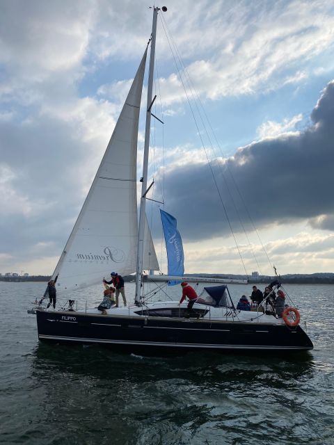 Gdansk: Scenic Evening Yacht Cruise with Welcome Drink - Who will enjoy this cruise most