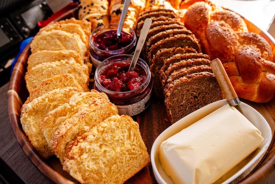 Gdansk/Sopot: Breakfast Cruise on a Catamaran - What the two-hour cruise feels like