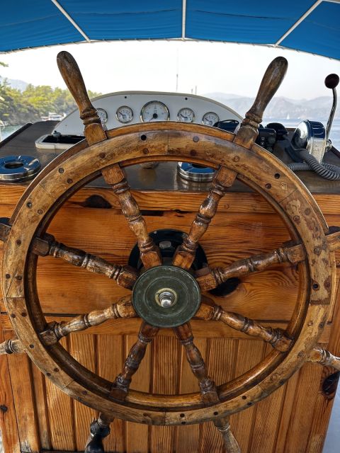Gocek: Yacht Trip and 12 Island Full-Day Tour with Lunch - What the 12 islands label really means
