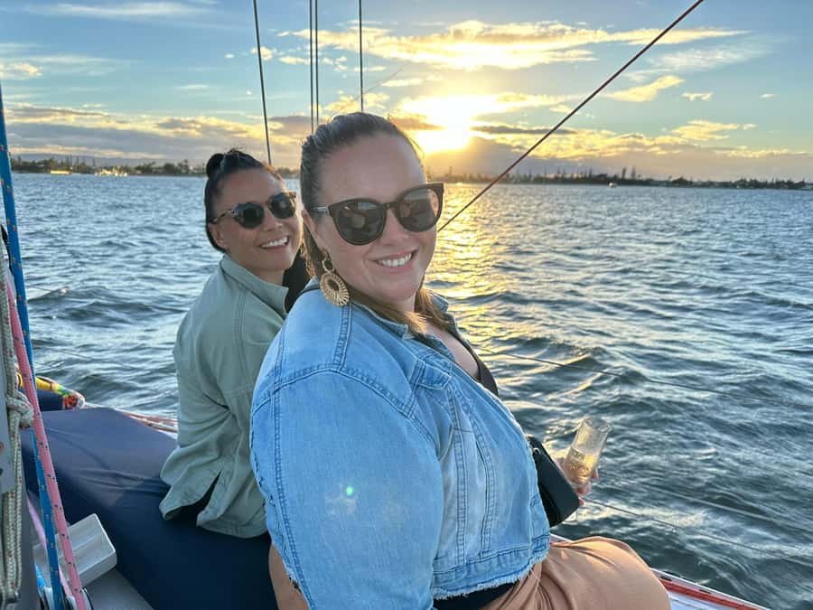Gold Coast: Sunset Sailing Cruise incl food & drinks - Is $133 per person good value?
