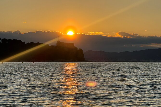 Golf Juan: Sunset Sailing Cruise with aperitif at the Island - What the $88 price gets you