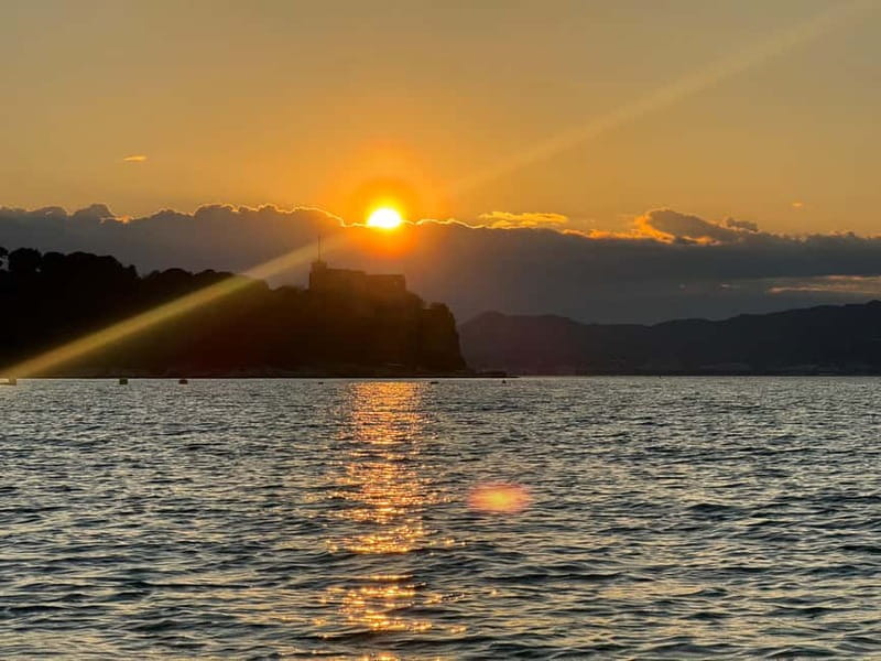 Golf Juan: Sunset Sailing Cruise with aperitif at the Island - Practical packing advice for three hours at sea