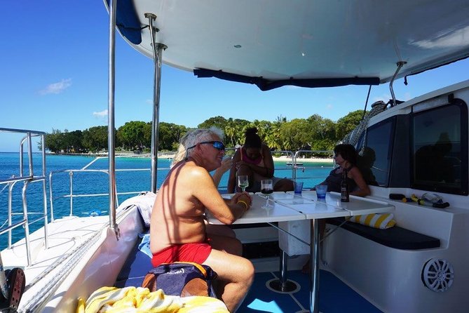 Good Times Exclusive Catamaran Cruise - What the first hour on the catamaran feels like
