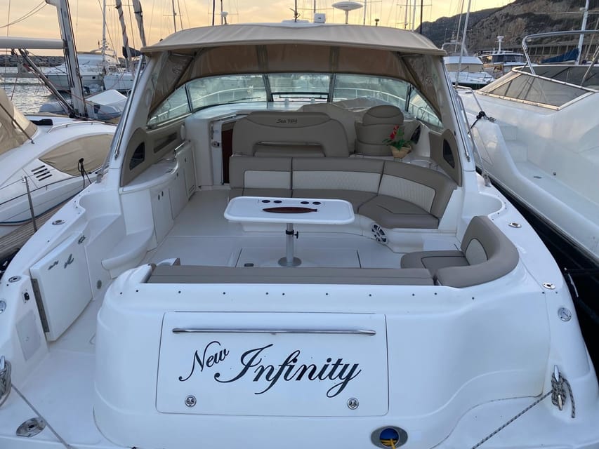 Gran Canaria: Private Yacht Excursion with Drinks, Lunch, and Snorkeling - Key points to know before booking