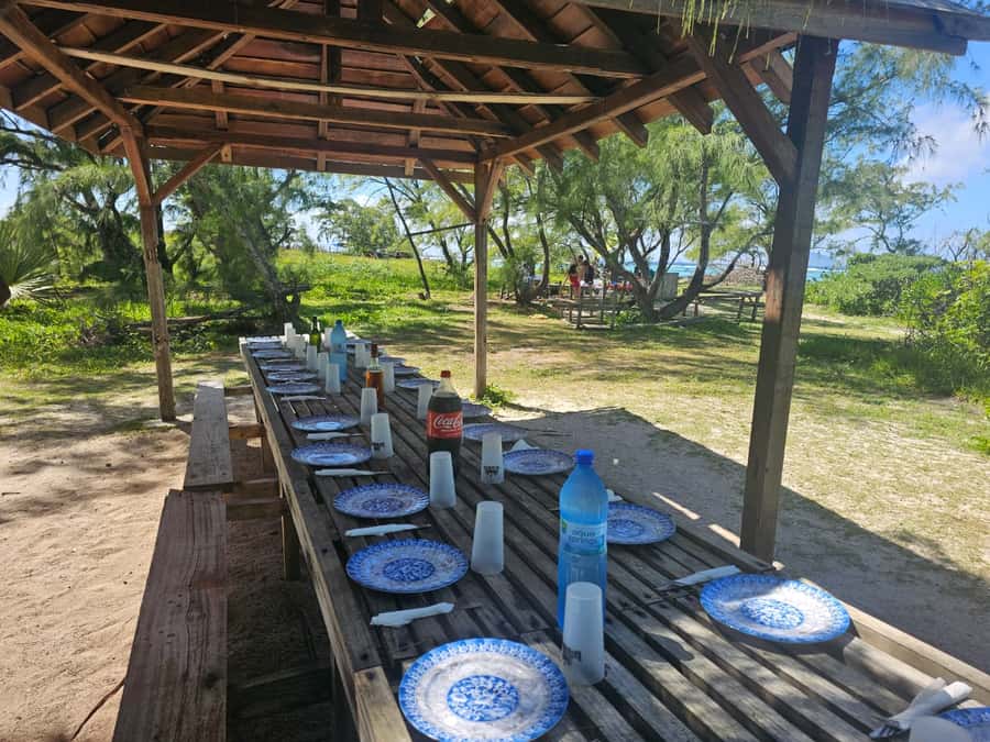 Grand Bay: Catamaran Cruise to Flat Island with BBQ Lunch - Comfort, crowds, and the sound level