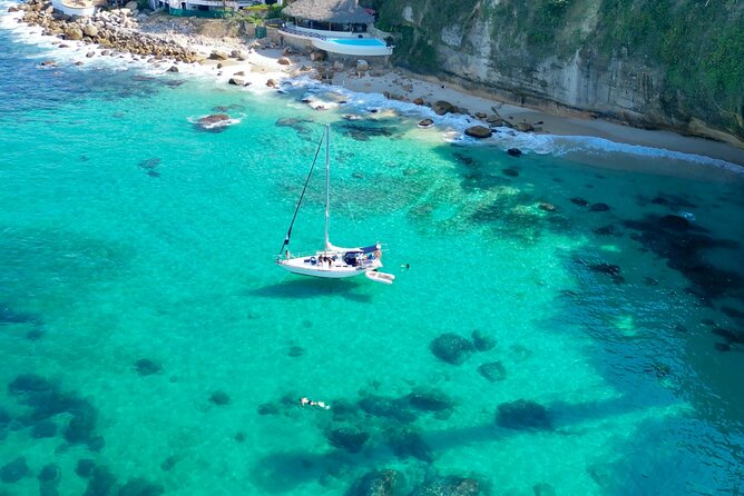 Half Day Private Sailing Cruise Puerto Vallarta with Snorkeling - Sailing toward Los Arcos de Mismaloya
