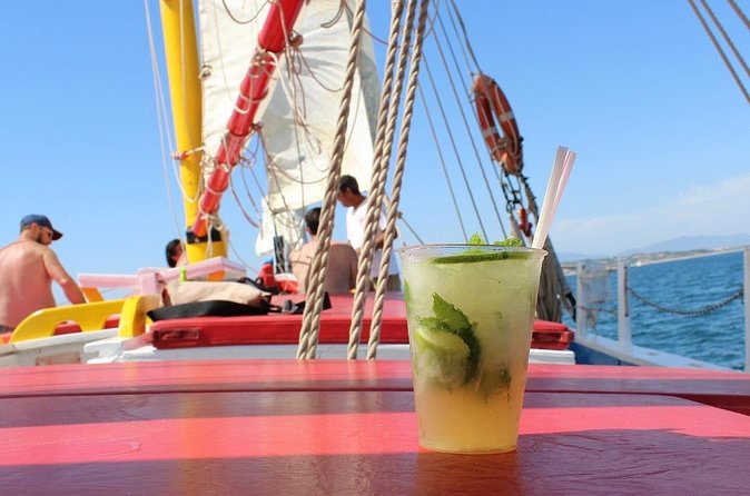 Half-Day Sailing Tour in Baia de Lagos with Lunch - Ponta da Piedade by small boat